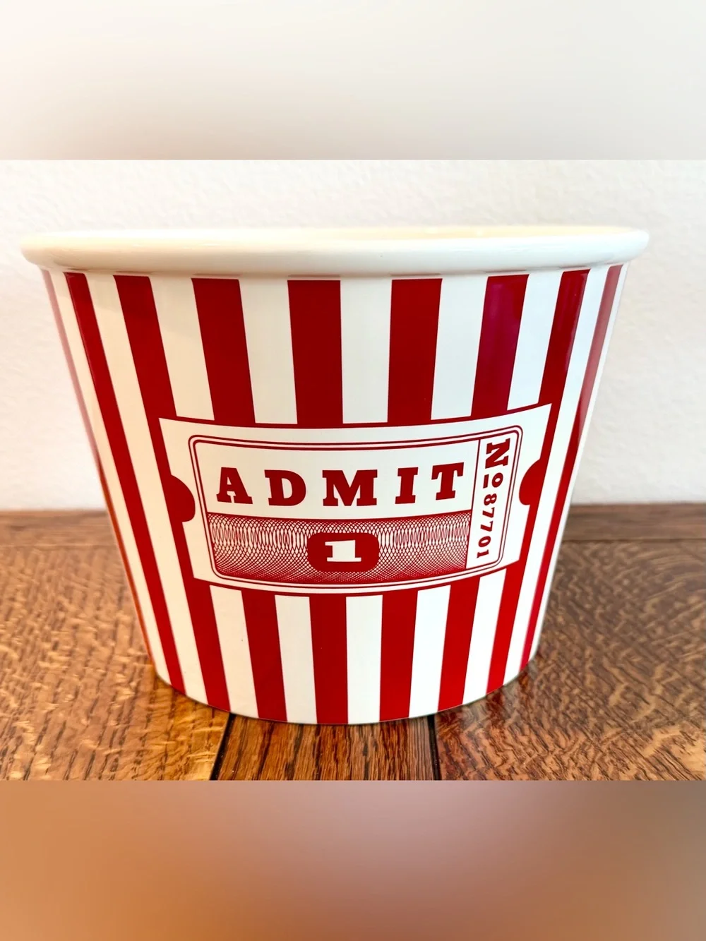 Williams Sonoma Vintage Ceramic Popcorn Bowl/Bucket Red & White Striped 9 x 7